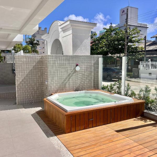 Lindo! Apartamento na Praia de Palmas - CI03J