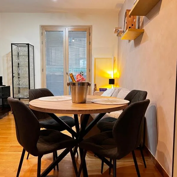 La Sosta del Sommelier Romantic Wine & Garage, hotel u Firenci