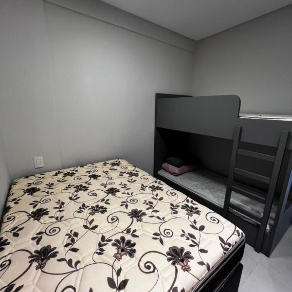 Apartamento 2 quartos pertinho do mar - Foto 2