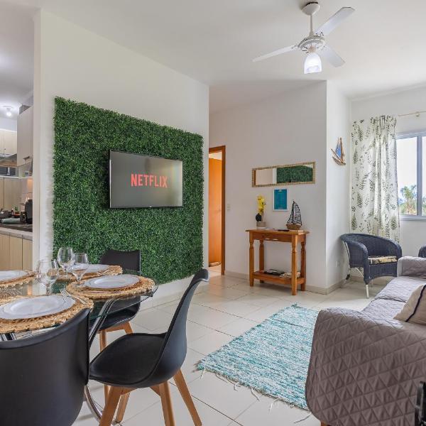 Apartamento Completo com Piscina Pertinho da Praia