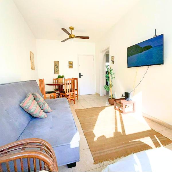 Apartamento no centro ao lado da praia com serviço de praia e perto do shopping