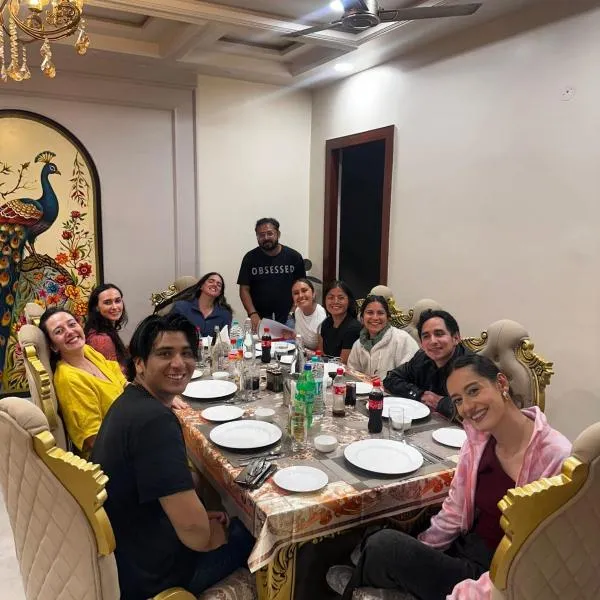 Ambassador Villa - An Experiential Stay โรงแรมในTājganj