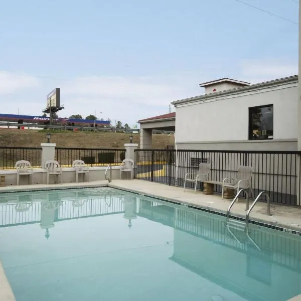 Days Inn by Wyndham Augusta Fort Eisenhower โรงแรมในออกัสตา