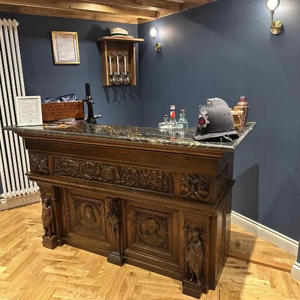 Crippens, Quintissential Luxury Central, Parking & EV, hotel en Canterbury