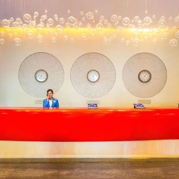 ibis Mall Avenue Dubai, hotel v Dubaji