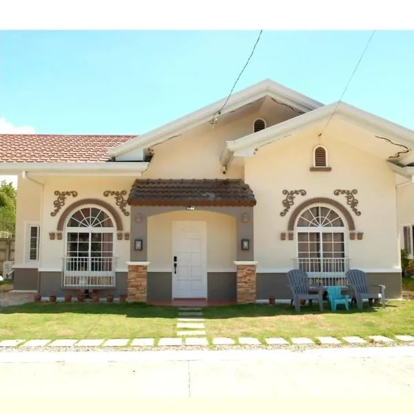 Villa Izabella in Panglao Island, hotel in Dauis