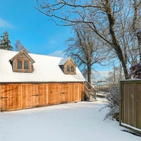 Edinburgh's Winter Chalet, hótel í Roslin