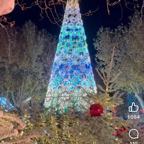 Chalet des oliviers 10mn CV Béziers dans propriété, hotel i Béziers