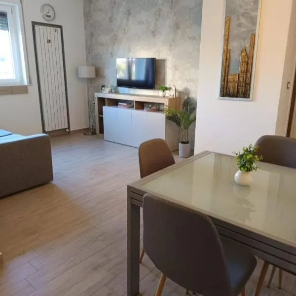 Home OKSY, hotel in Cavalcaselle