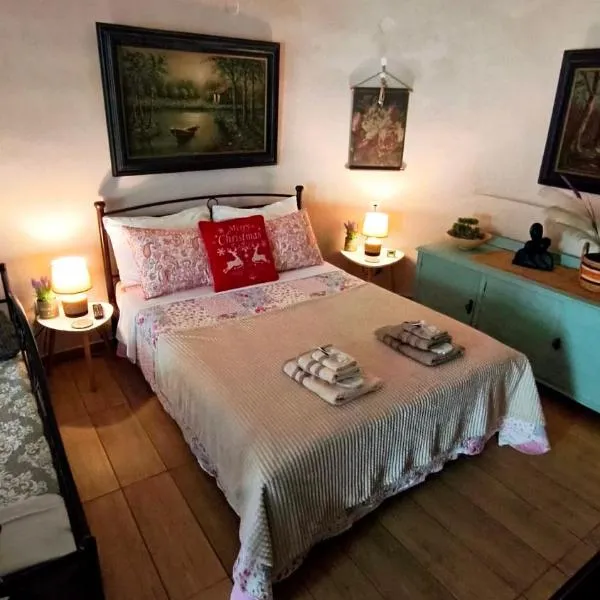 Zoe garden home, hotel in Spáta