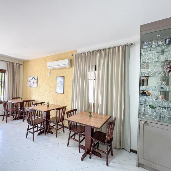 Hospedaria Orquídeas de Bombinhas - Quarto 3 - com café da manhã incluso - Foto 4