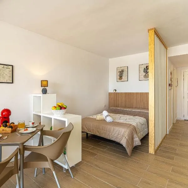 PORT ROYALE LOS CRISTIANOS STUDIO holidays โรงแรมในลอส กริสเตียนอส