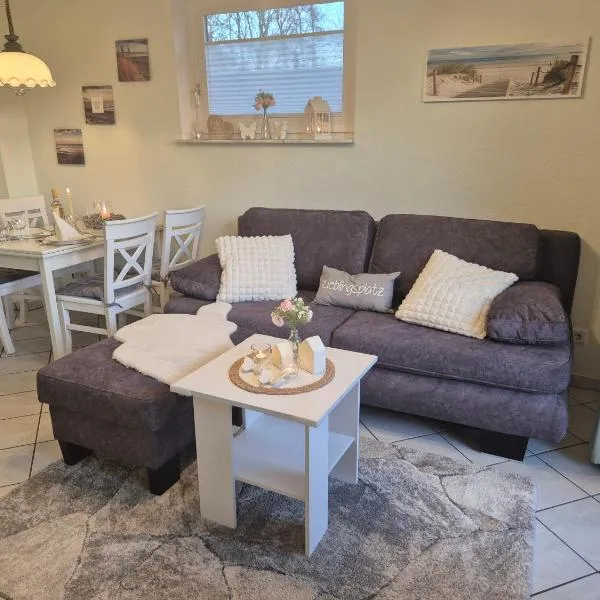 Gemütliche Ferienwohnung in der Natur Husum Hattstedt Nordsee Meer, hotel i Hattstedt