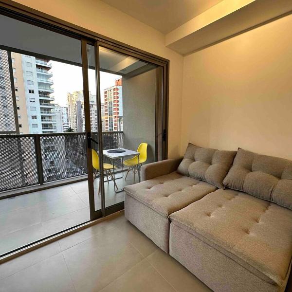 Apartamento em Pinheiros Oscar Freire com varanda SP