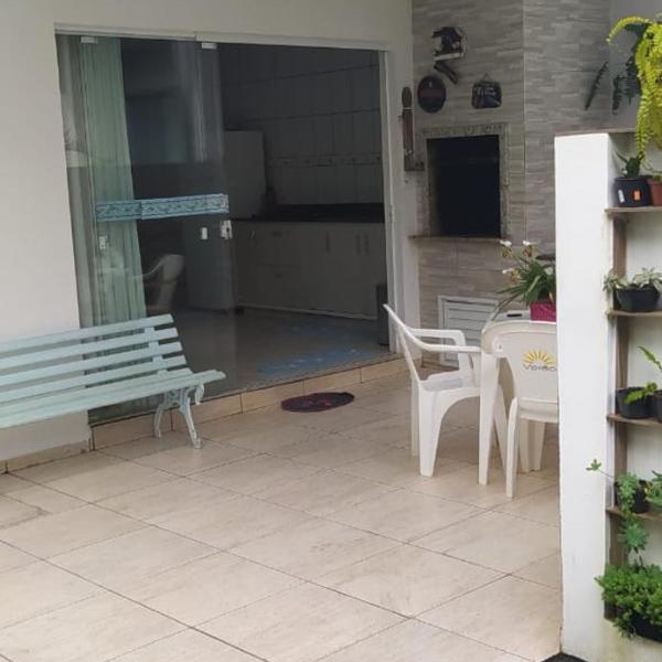 Casa completa na praia com ar condicionado