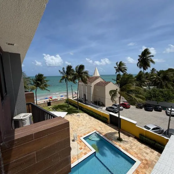 Flat Alto Padrão Beira Mar Tamandaré, hotel in Tamandaré