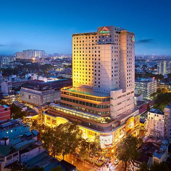 Windsor Plaza Hotel, hotel in Ðức Hòa
