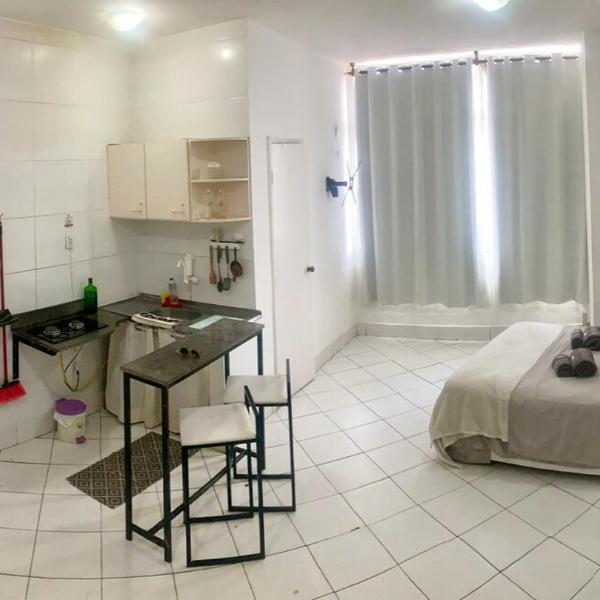 Studio com ar condicionado no coração de Salvador - Foto 4