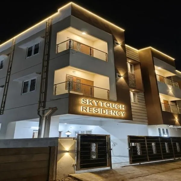 Skytouch Residency-OMR، فندق في تشيناي