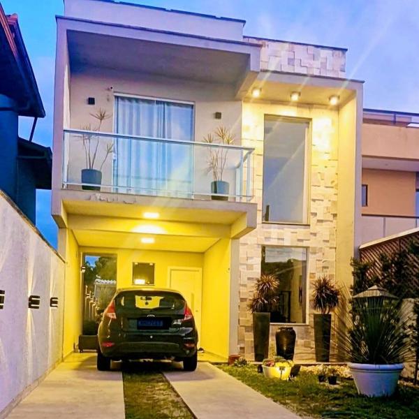 Casa 2 andares 2 suítes