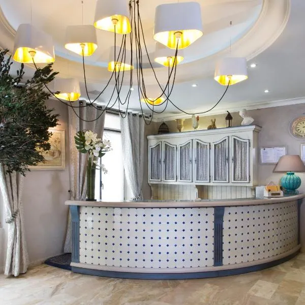 Hotel Daumesnil-Vincennes, hotel v destinaci Vincennes