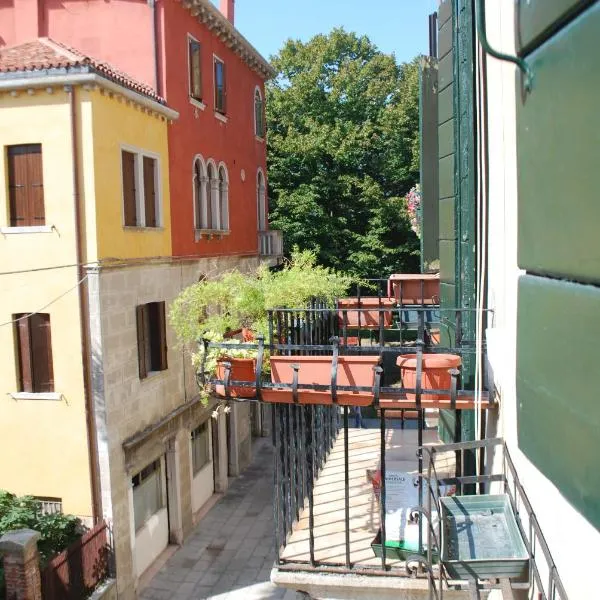 Ca' Cino, hotel in Venice