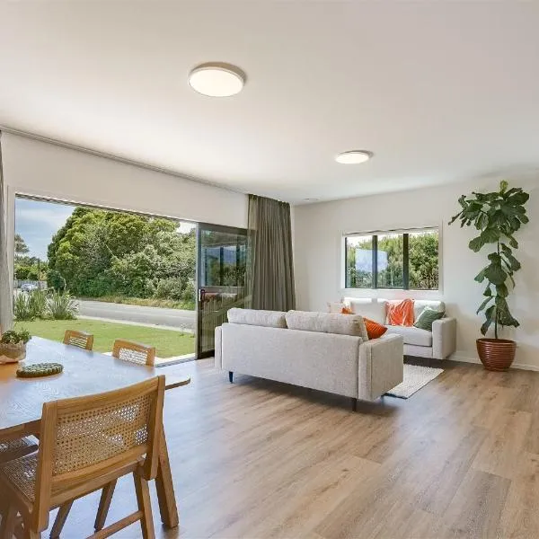 웨스트포트에 위치한 호텔 Orowaiti retreat