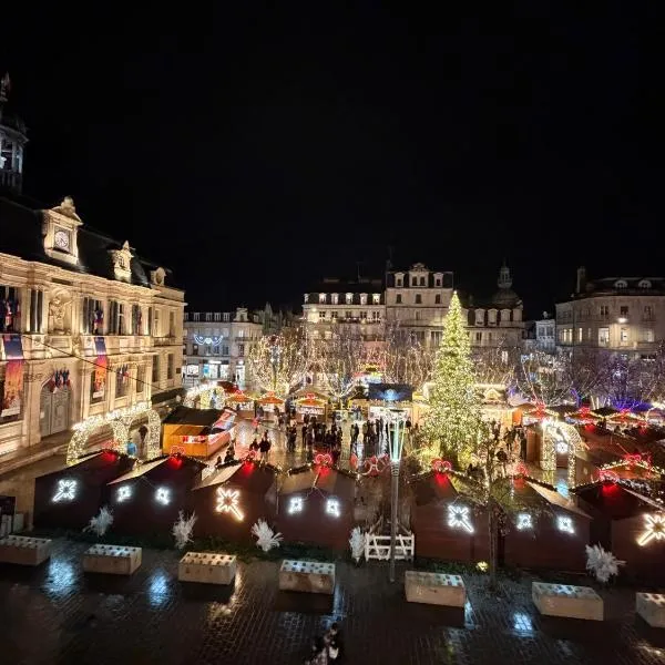 Spa et Sauna Luxueux Hyper centre, hotel v destinaci Troyes
