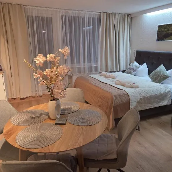 Wildwood Lodge Ferienwohnung mit Wellness, Hotel in Sankt Englmar