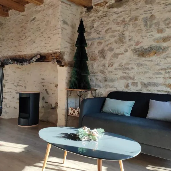 Gite de charme à Guipry Messac, hotel v destinaci Guipry-Messac