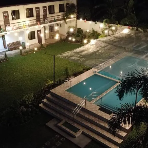 DMS Apartelle، فندق في لوس بانوس