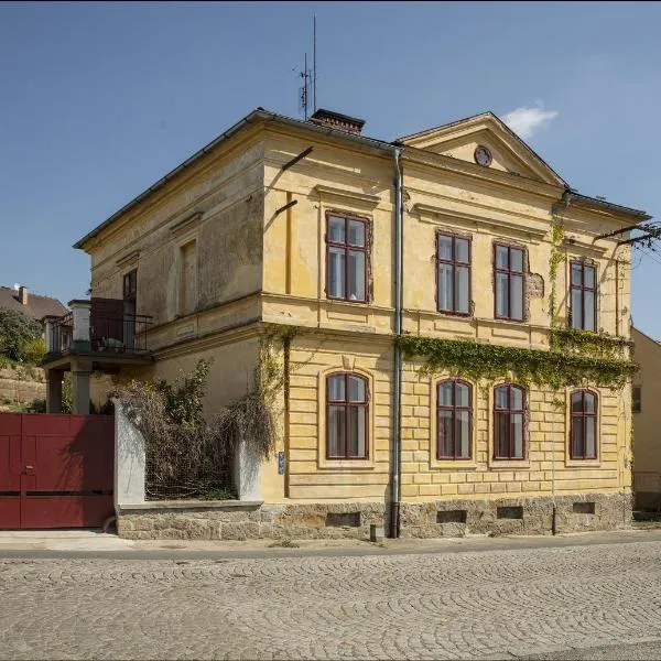 apartmán Port Arthur, hotel v destinaci Manětín