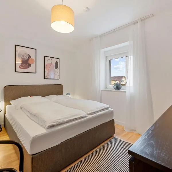 LAHNBLICK 3 Schlafzimmer, Parkplatz, WLAN, khách sạn ở Sterzhausen