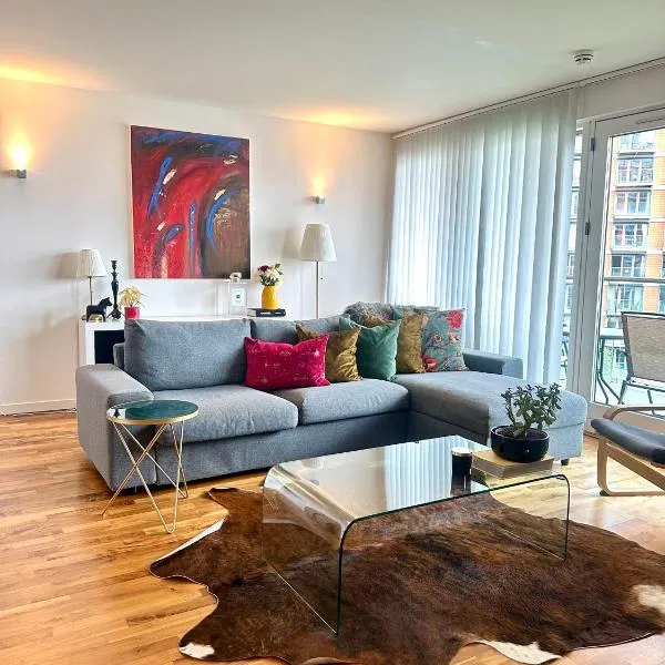 Luxury apartment in Canary Wharf, hotel u Londonu