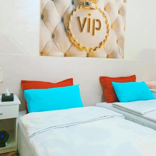 탄-탄에 위치한 호텔 Aziz House 2