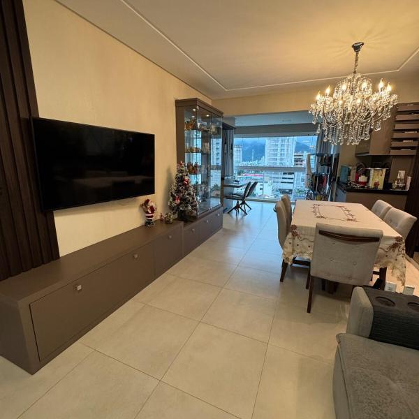 Meia Praia - 5 min to Russi Shopping