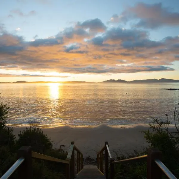 Swansea Beach Chalets, hôtel à Little Swanport