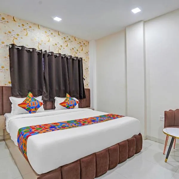 FabHotel Amrit Palace, hotel v destinaci Indaur
