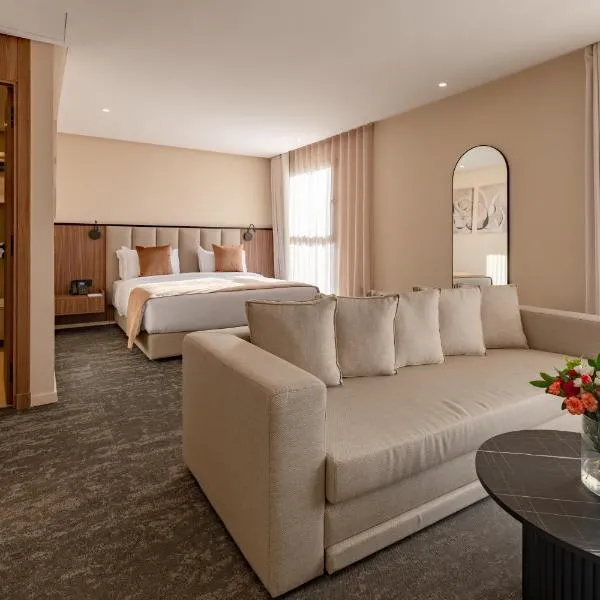 Citadines Almaz Aparthotel Casablanca، فندق في الدار البيضاء
