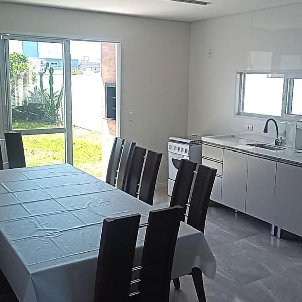 Casa de 140m com 3 suítes em condomínio - Foto 4
