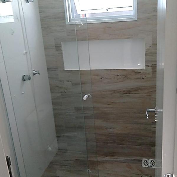 Casa de 140m com 3 suítes em condomínio - Foto 3