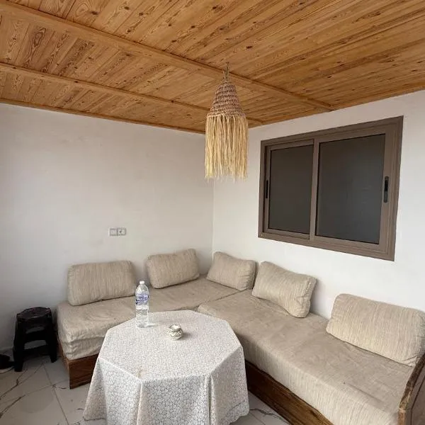 Adar surf house, hotel a Taghazout