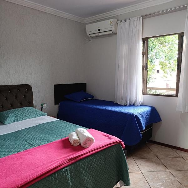 Casa com Piscina - Até 4 Pessoas - Estacionamento Privativo e Coberto - Foto 2