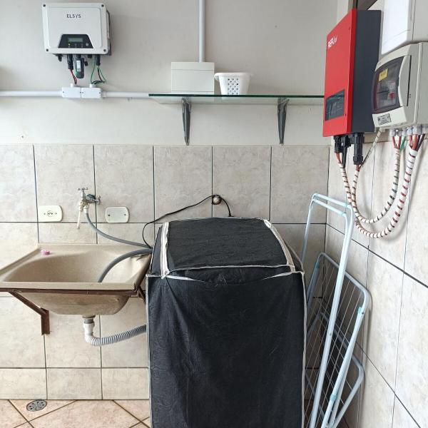 Casa com Piscina - Até 4 Pessoas - Estacionamento Privativo e Coberto - Foto 3