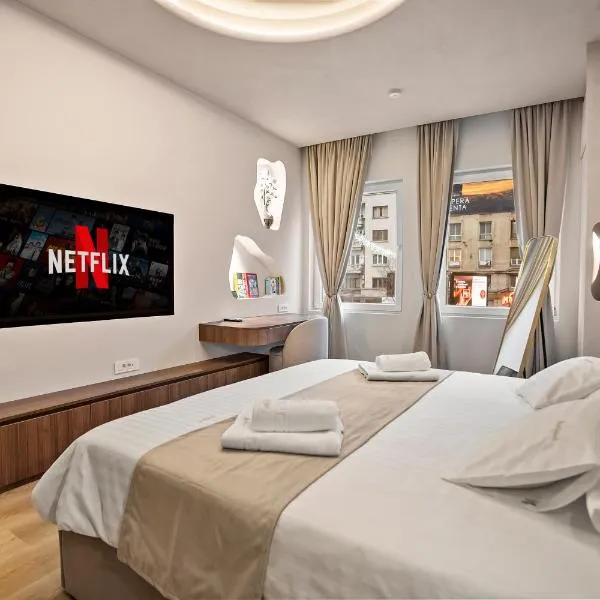 Central Designer Condo, hotel em Bucareste