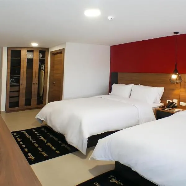 The Place Hotel, hotell i Quito
