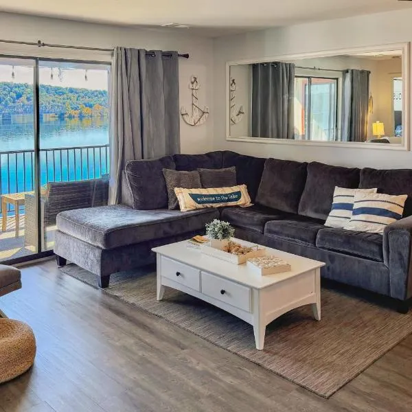 Bridgewater Retreat Near SDC - Step-Free Access!, hotel v destinaci Kimberling City