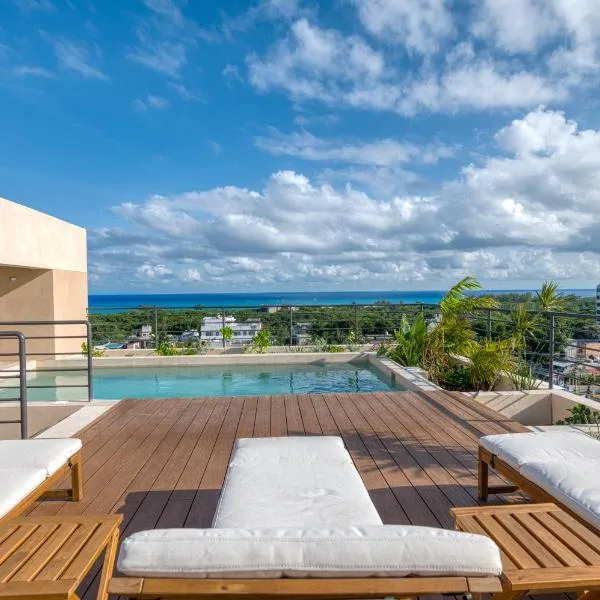 Studios with Plunge Pool near the Beach, hôtel à Playa del Carmen