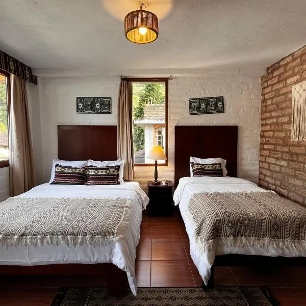 La Floresta Hotel, hotel v destinaci Baños