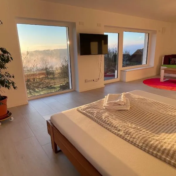 Taunuspanorama Eppenhain, hotel in Kelkheim